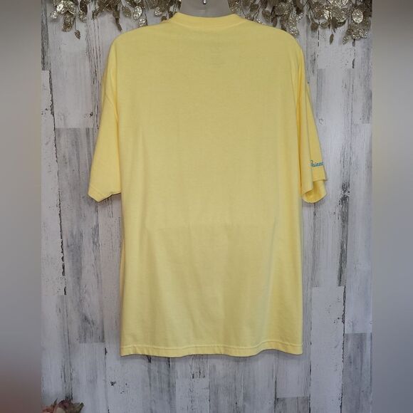 NWOT Grizzly T Shirt - Picture 9 of 9